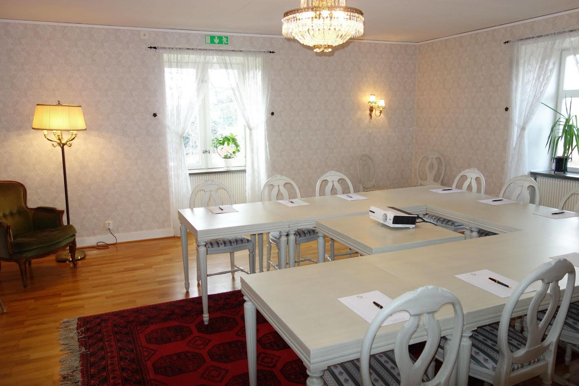 Kastanjelund Hotel Yngsjo Luaran gambar