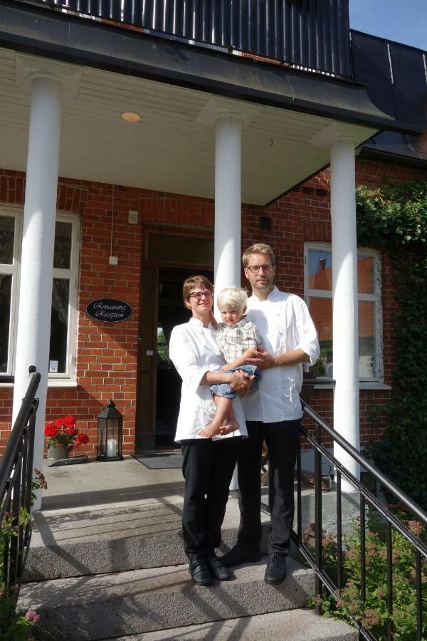 Kastanjelund Hotel Yngsjo Luaran gambar
